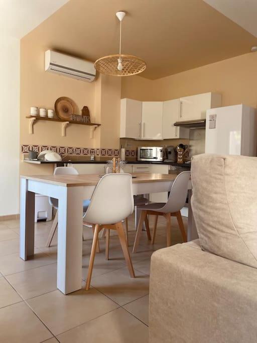 T2 Refait A Neuf Calme Et Agreable Apartment Narbonne Bagian luar foto