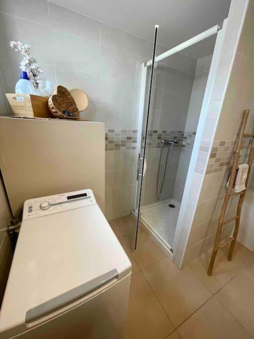 T2 Refait A Neuf Calme Et Agreable Apartment Narbonne Bagian luar foto